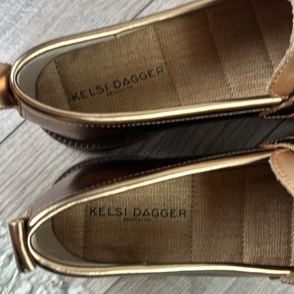 New nwot Kelsi Dagger Lens metallic bronze penny loafers - Picture 9 of 12